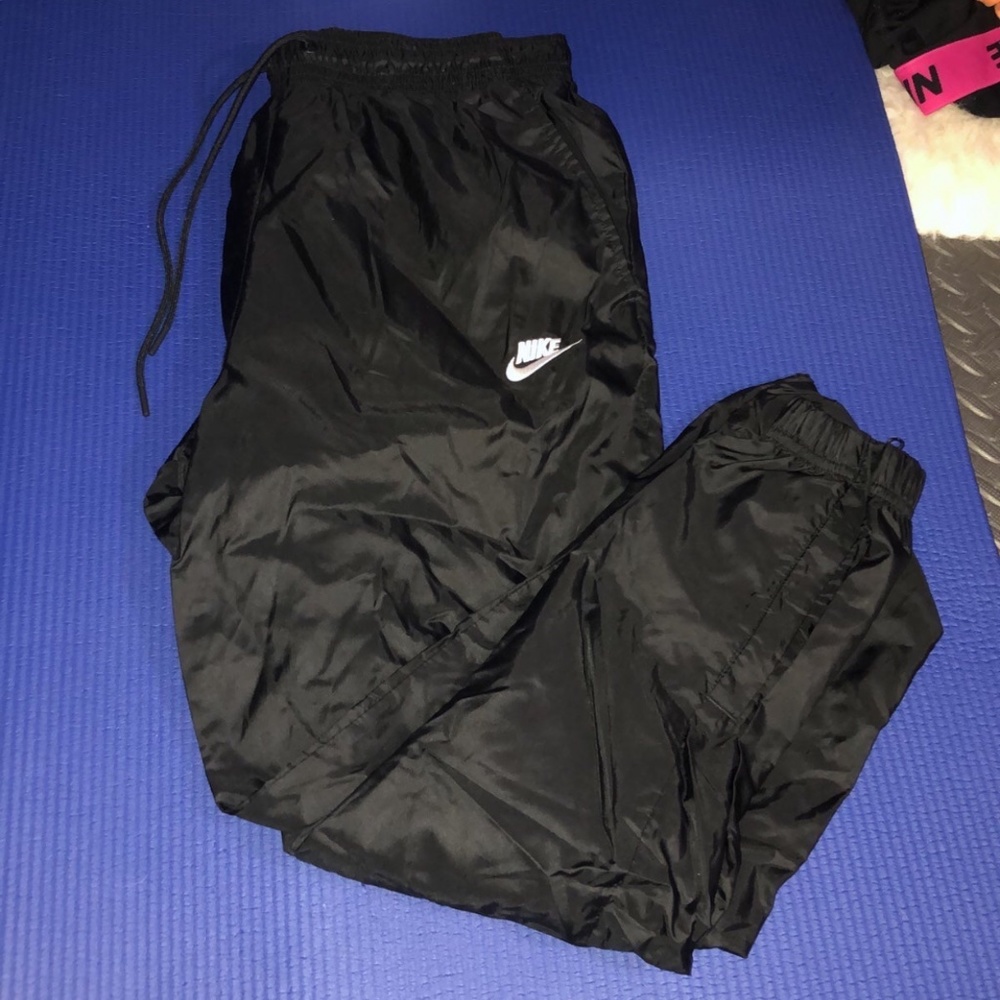 nike windbreaker pants
